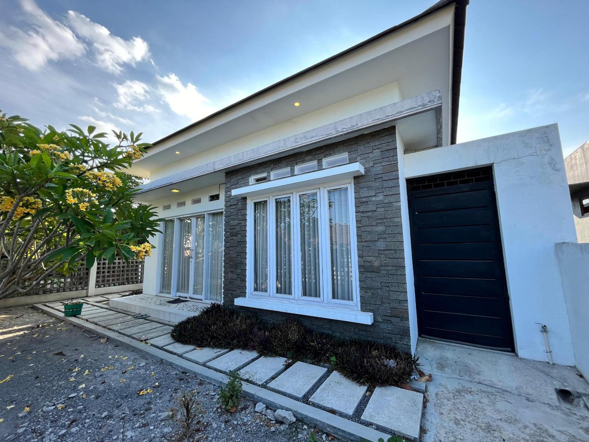 Hotel Sabbi'S House Klaten Exterior foto